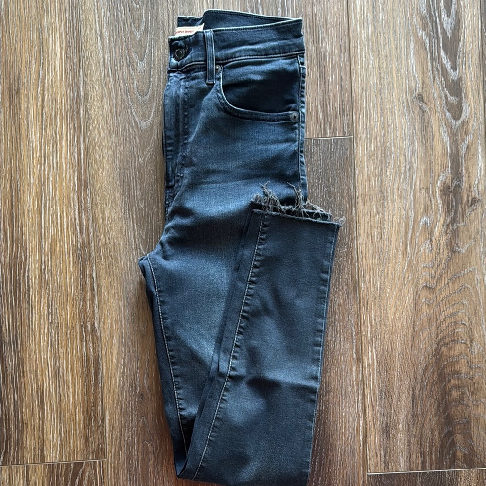 Levi’s Mile High Super Skinny Jeans
